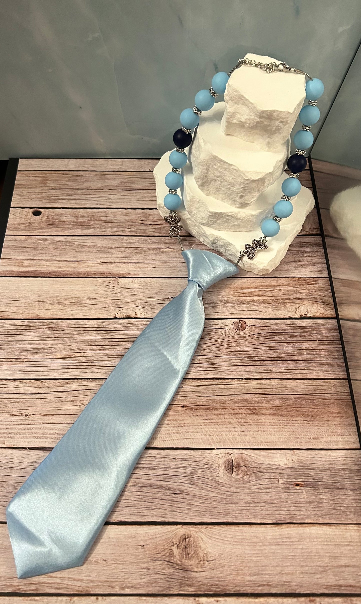 Necklaces + Tie - Queen Butterfly